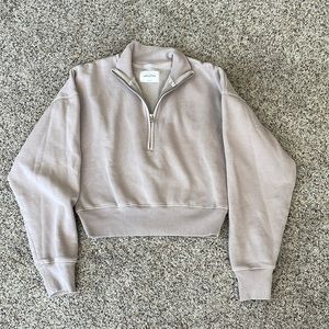Aritzia Wilfred half zip sweatshirt